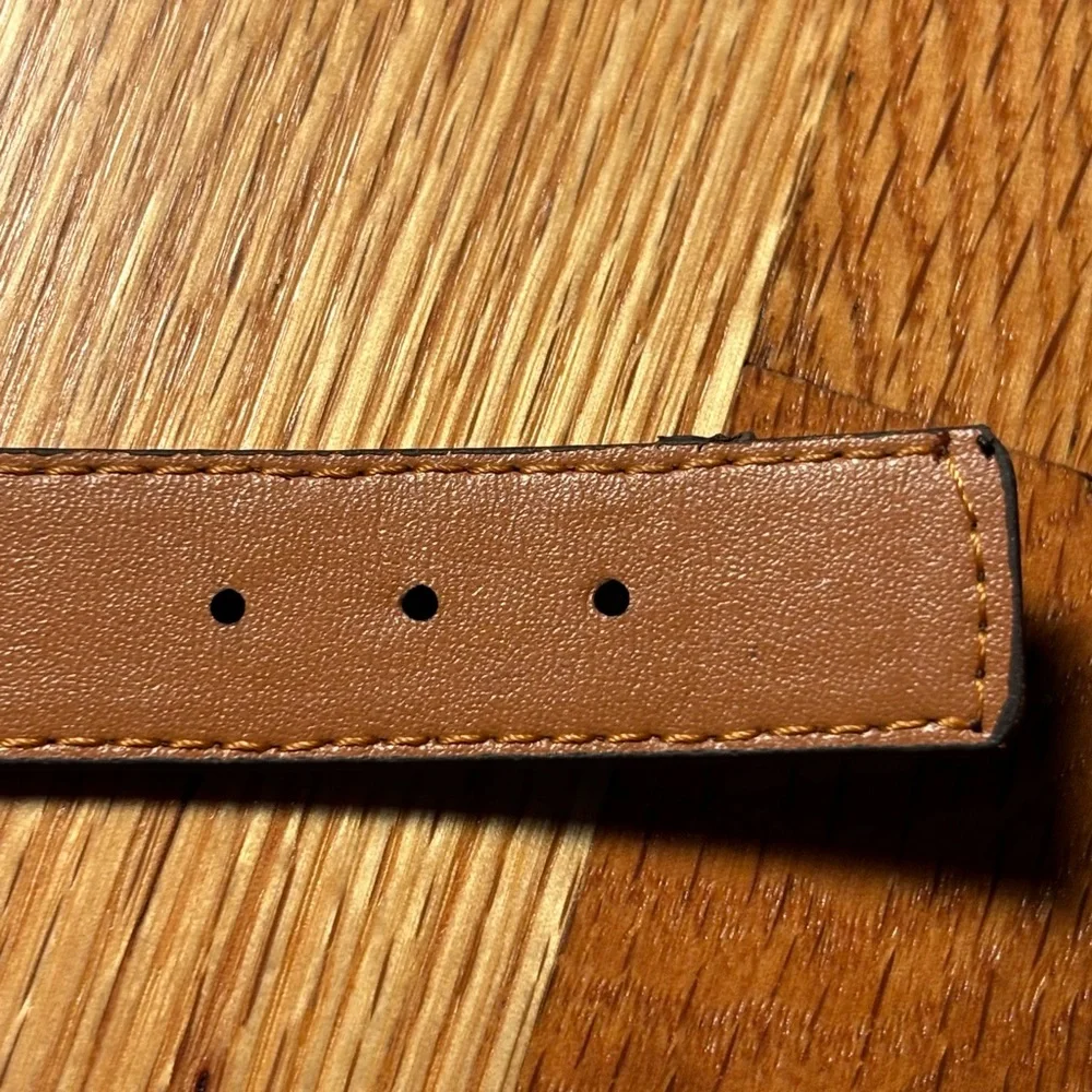 Louis Vuitton Women’s Leather Monogram Bracelet - Picture 6 of 7